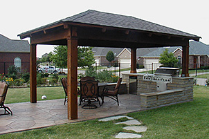 Backyard Patios and Outdoor Kitchens